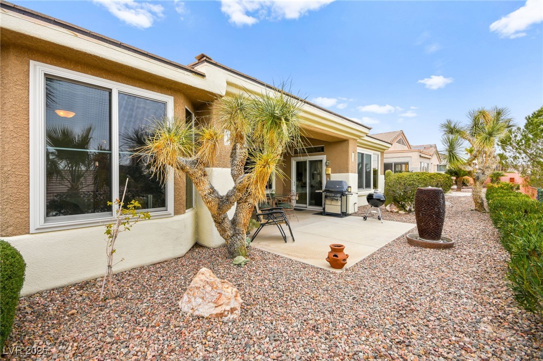 482 Bonnie Brook Place Property Photo 4