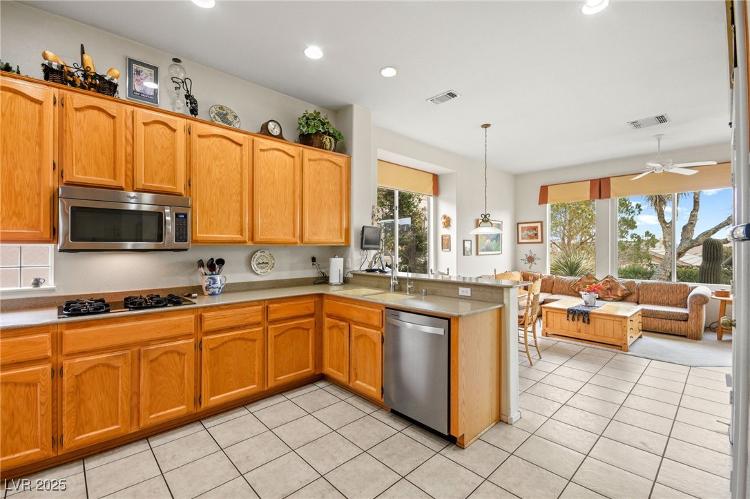 482 Bonnie Brook Place Property Photo 16
