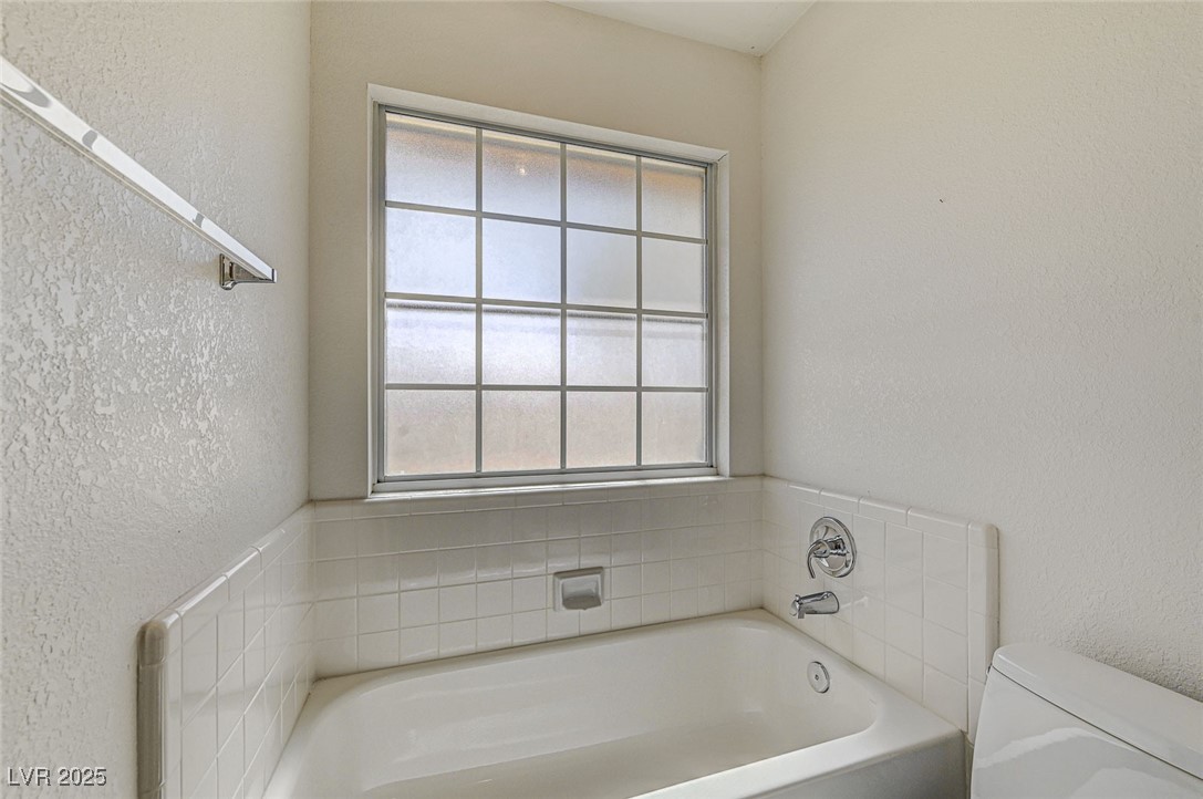 4821 Cedar Lawn Way Property Photo 31