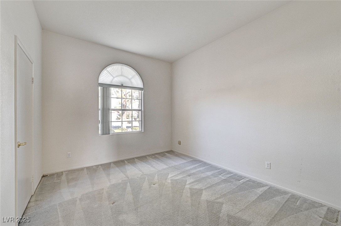 4821 Cedar Lawn Way Property Photo 34