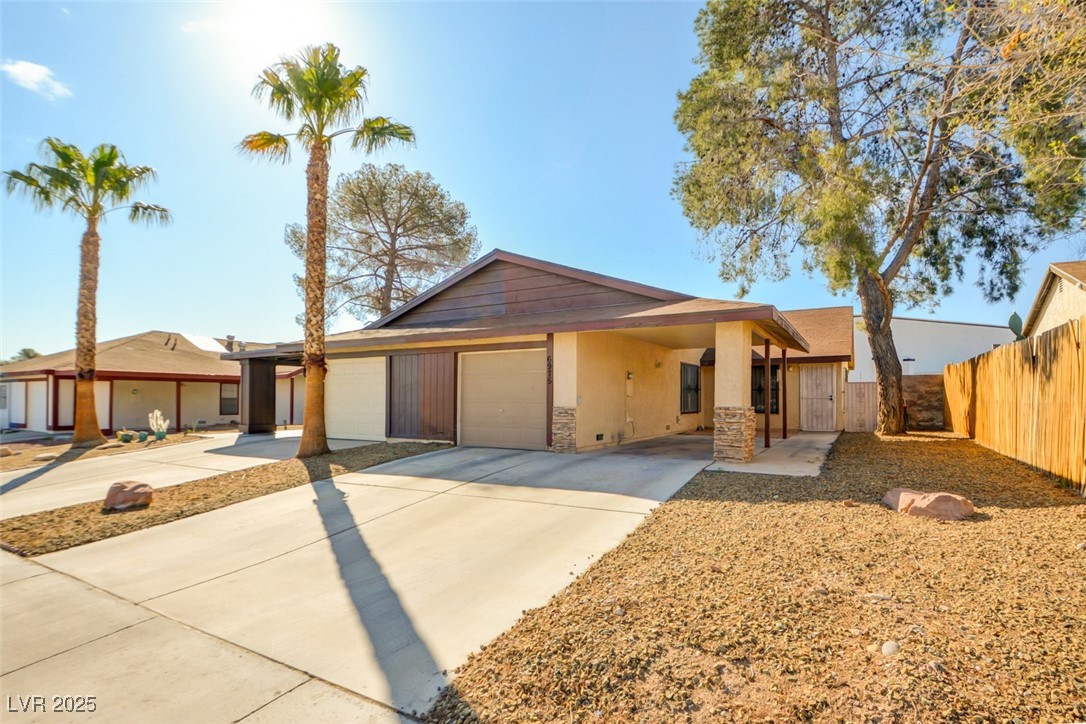 6975 Royal Meadow Place Property Photo