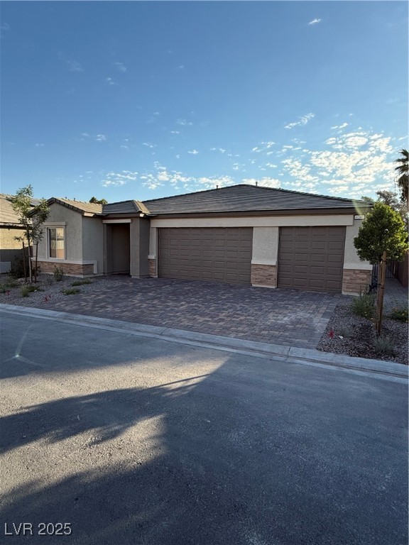 4286 Rosalyn Ridge Street Property Photo