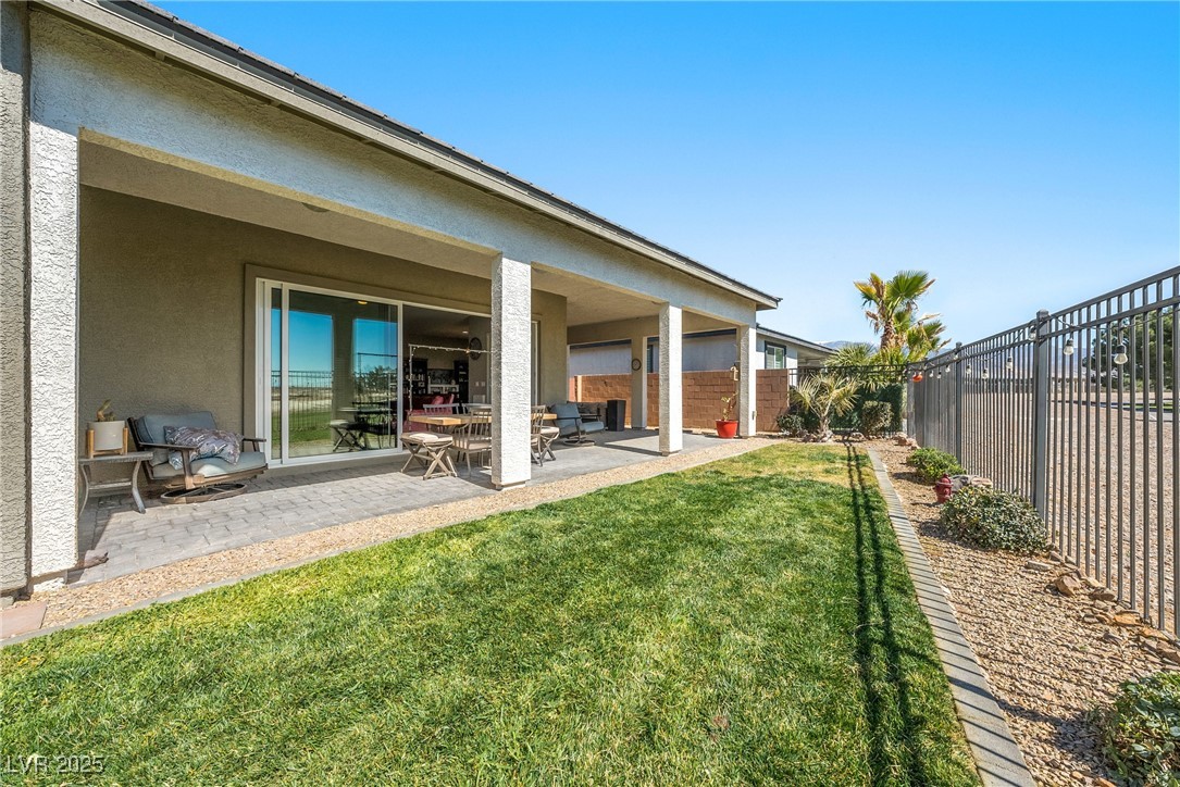 4772 South East Argent Hills Avenue Property Photo 4