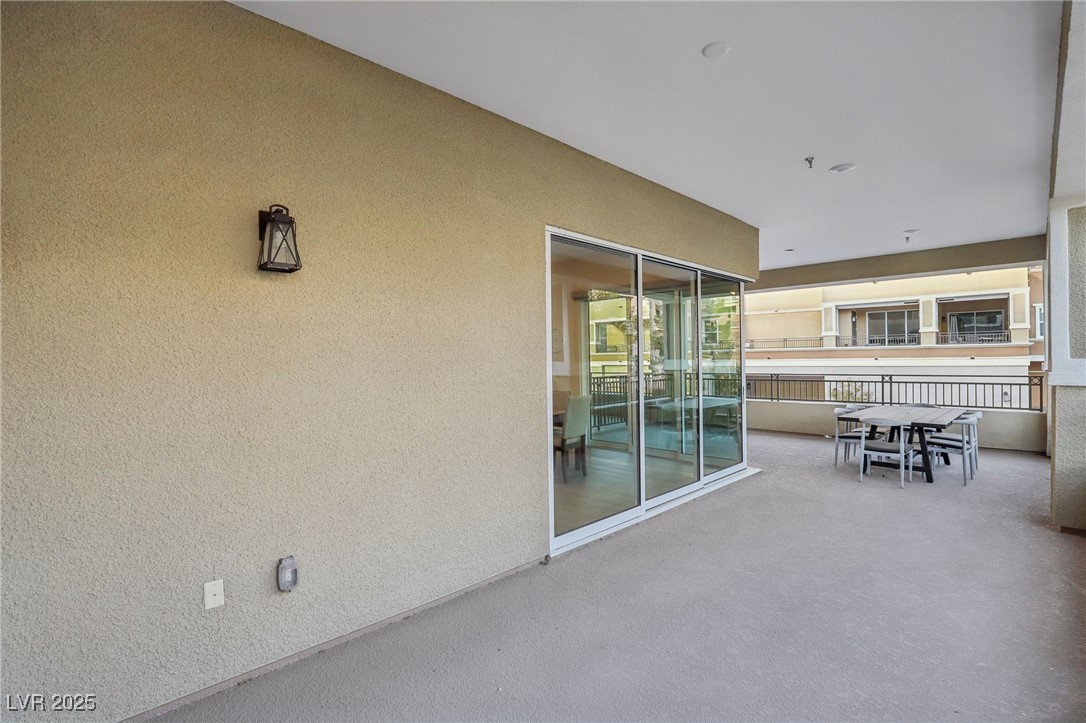 9144 Las Manaitas Avenue 201 Property Photo 48