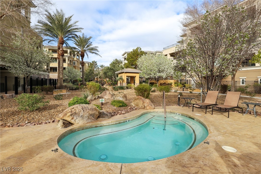 9144 Las Manaitas Avenue 201 Property Photo 76