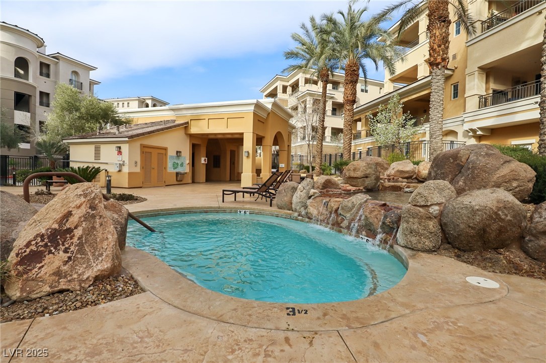 9144 Las Manaitas Avenue 201 Property Photo 79