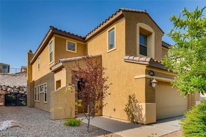 257 Via Franciosa Drive Property Photo 2