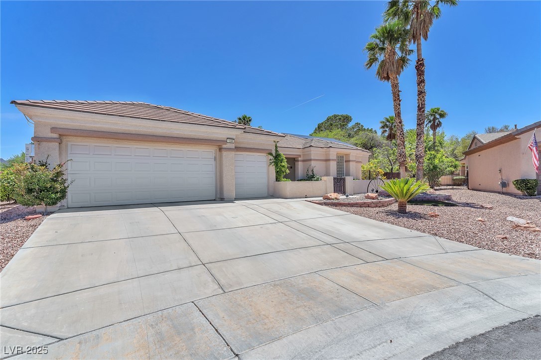 1596 Fieldbrook Street Property Photo 2