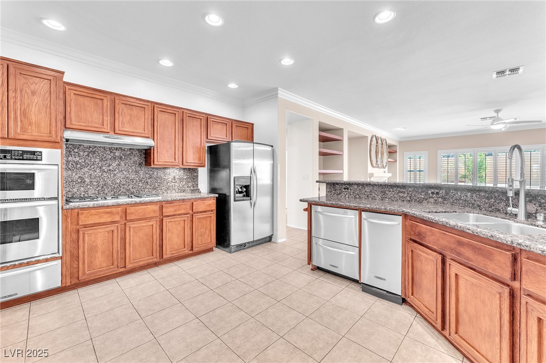 1596 Fieldbrook Street Property Photo 7