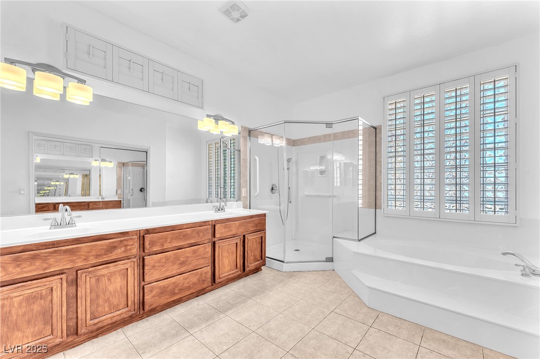 1596 Fieldbrook Street Property Photo 24