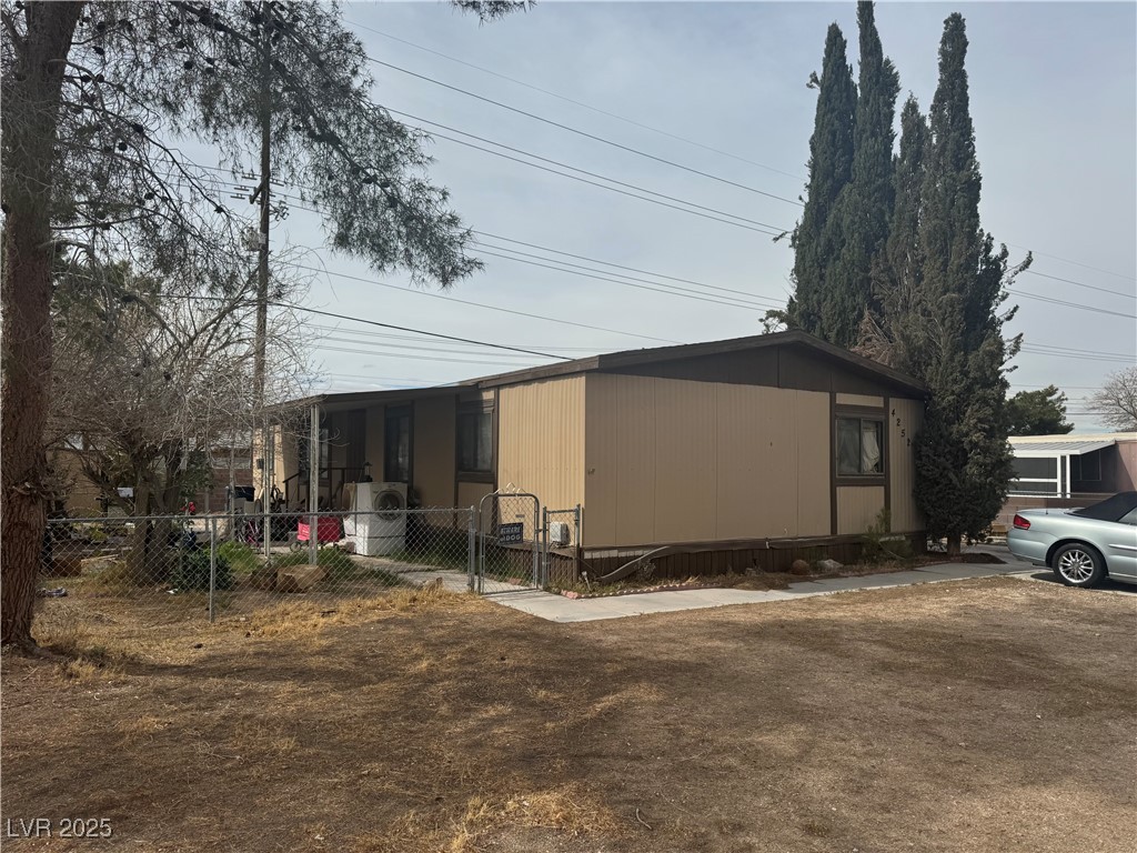 4252 Orangeblossom Street Property Photo
