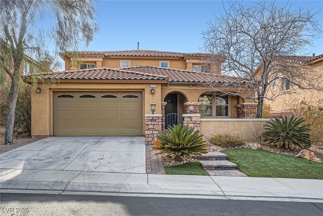 857 White Sparrow Street Property Photo