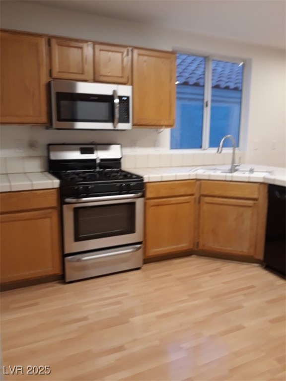 8166 Tone Street Property Photo 7