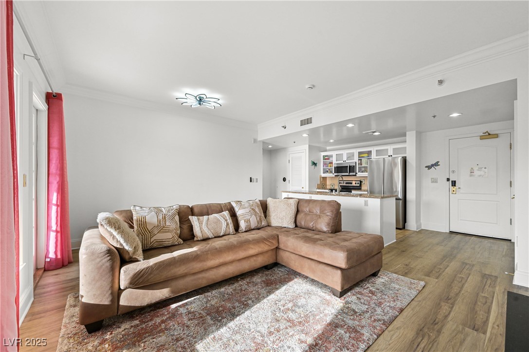 30 Strada Di Villaggio 409 Property Photo 6