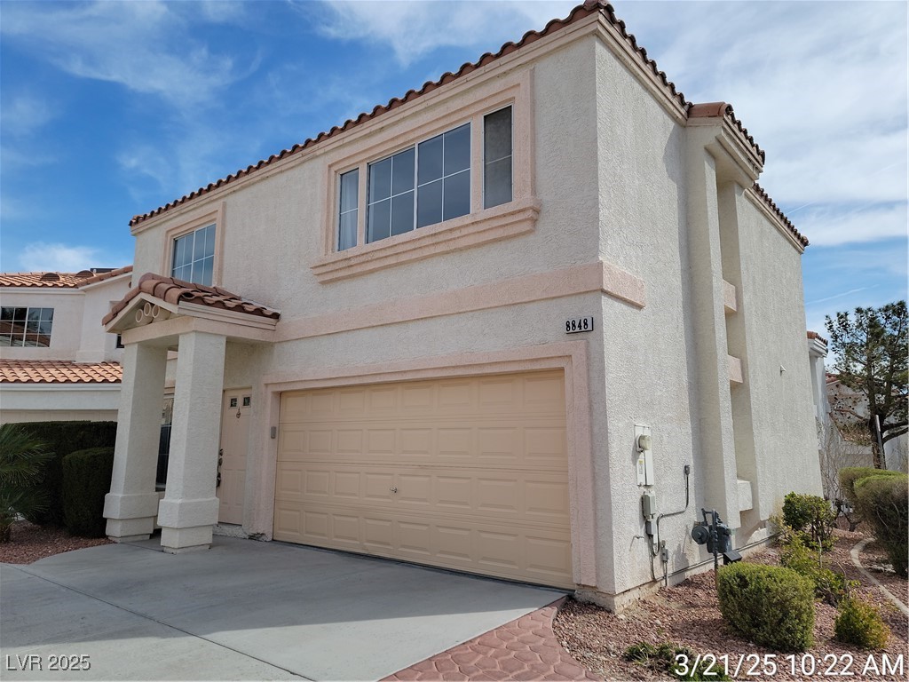 8848 Hampton Green Avenue Property Photo