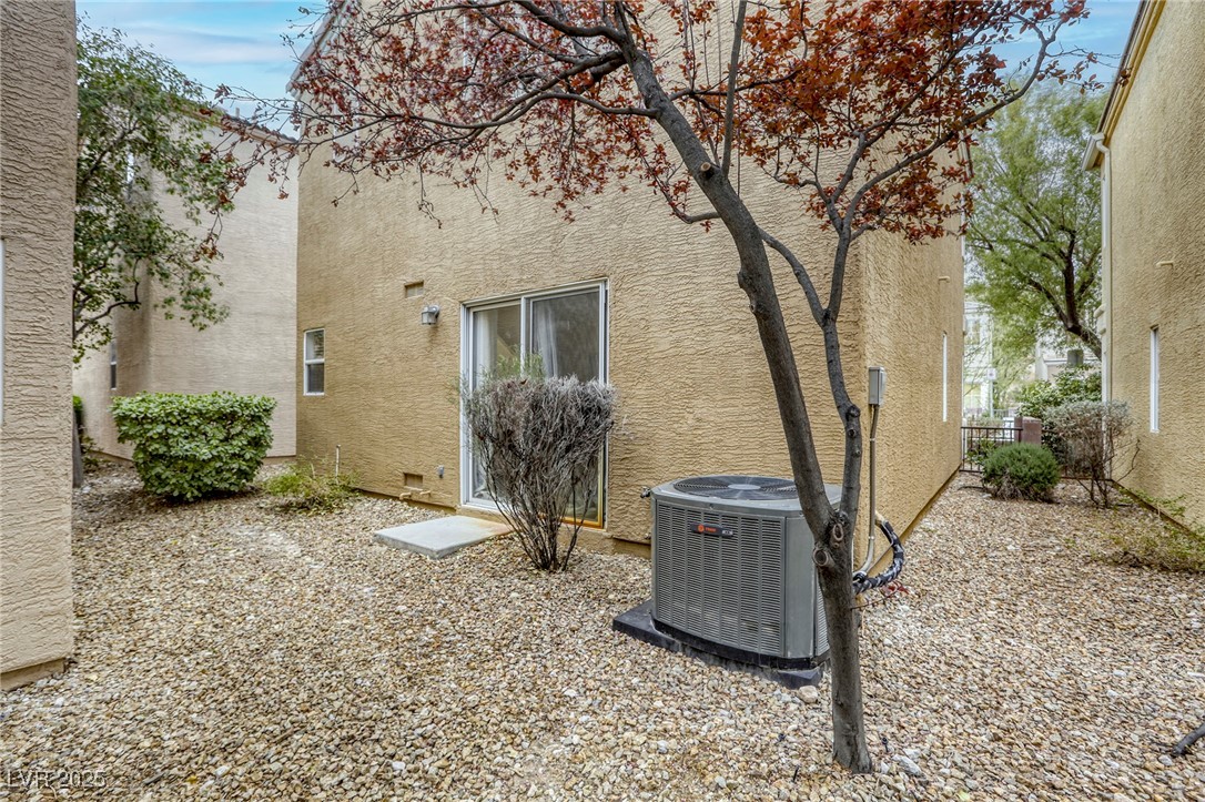 3650 Mcmurty Court Property Photo 26