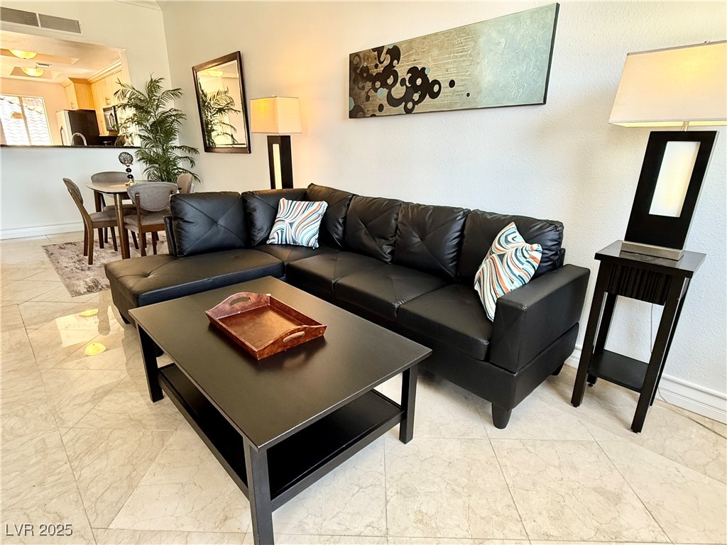 230 East Flamingo Road 423 Property Photo