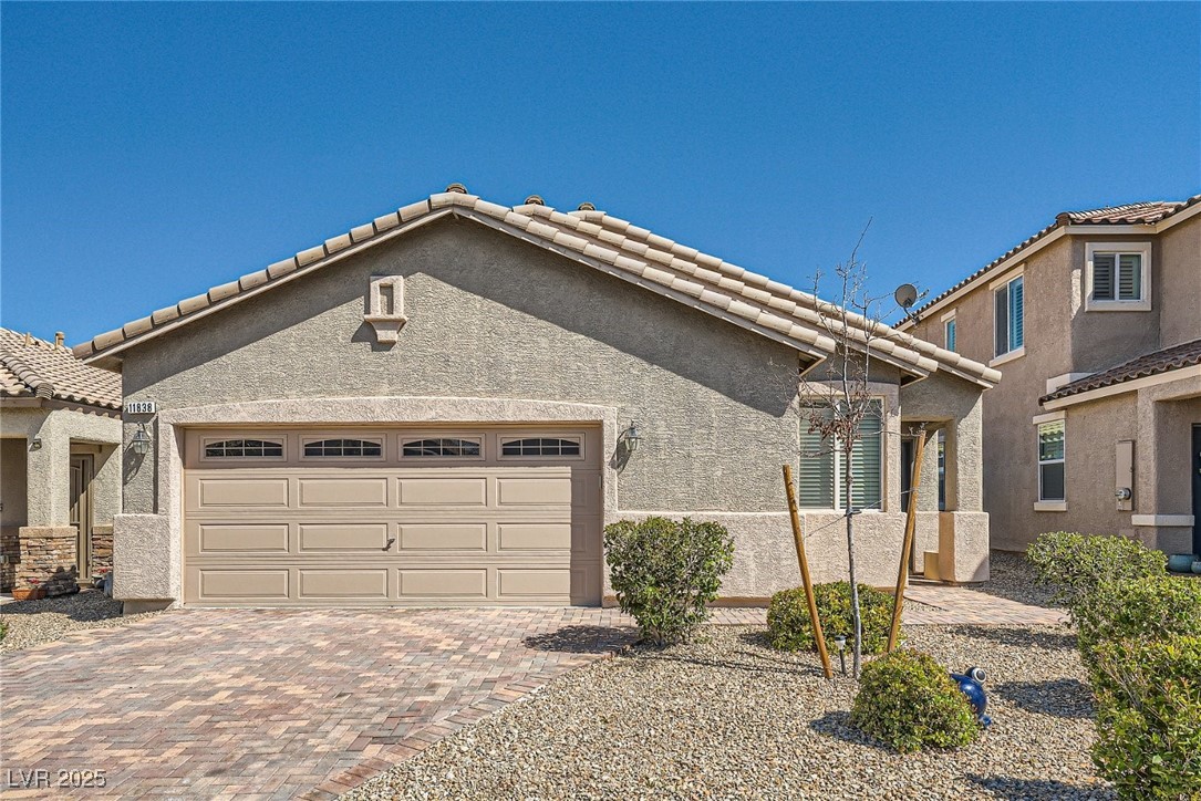 11838 Glinda Court Property Photo