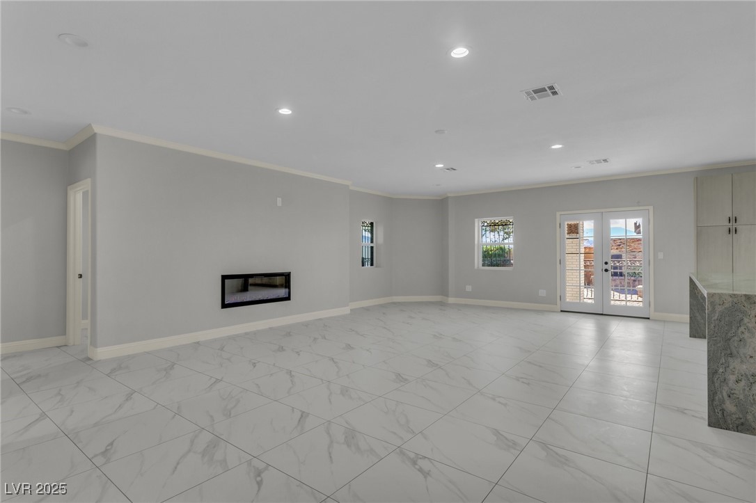 60 East Levi Avenue Property Photo 9