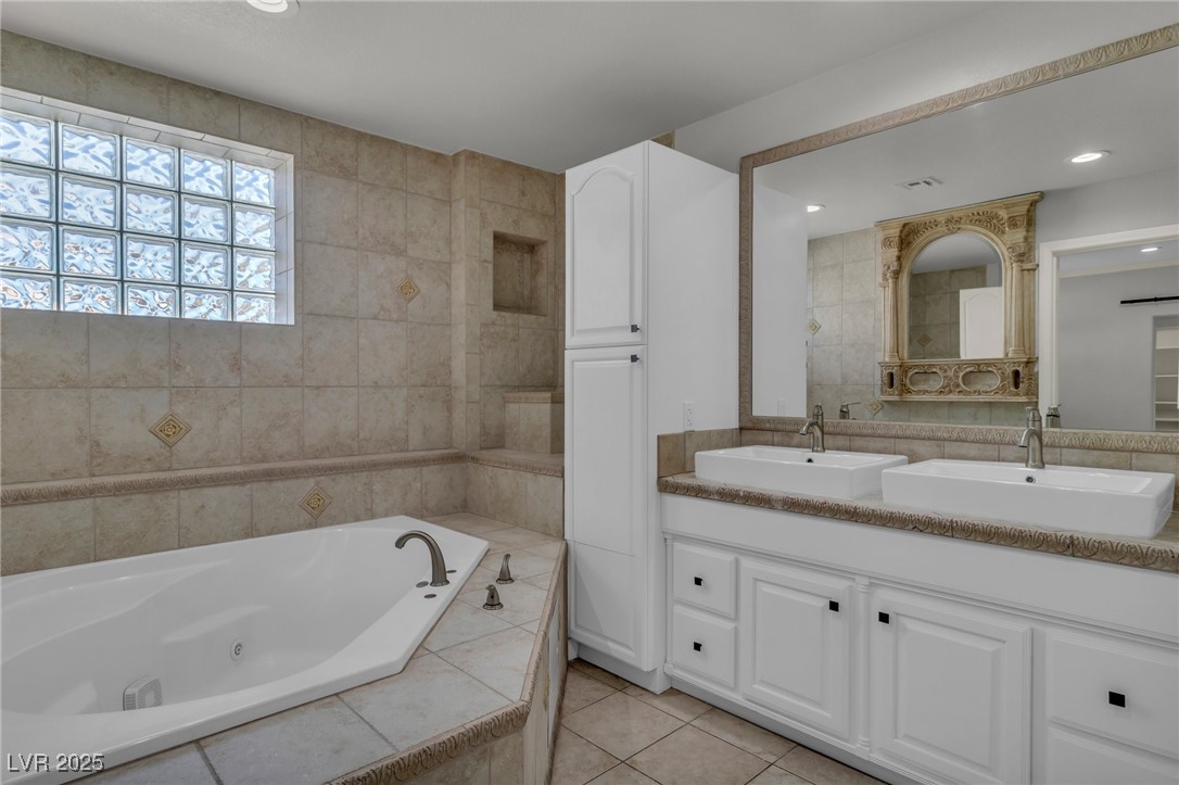 60 East Levi Avenue Property Photo 16