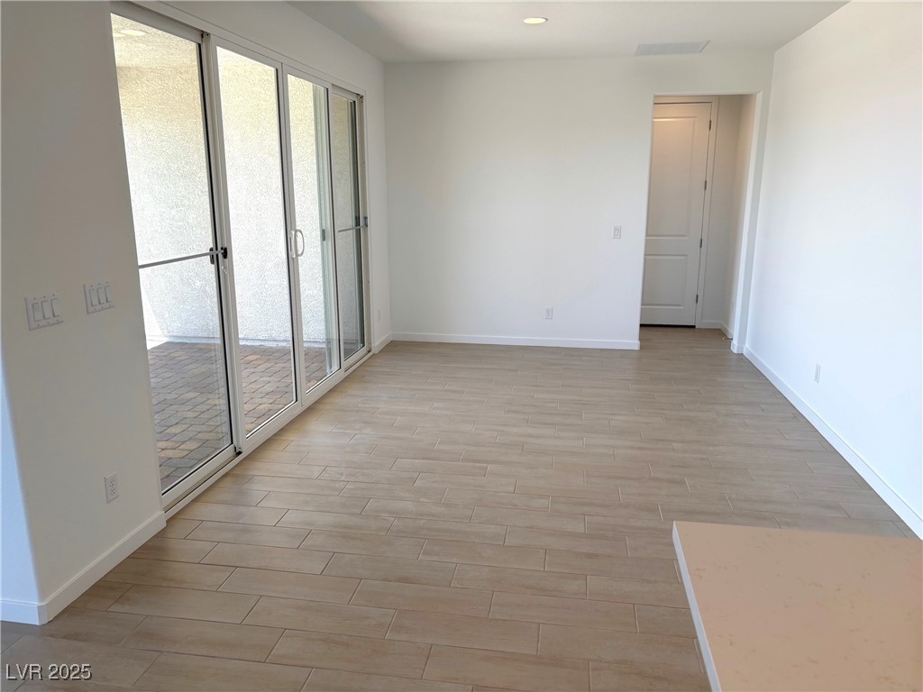 4341 South Angel Falls Court Property Photo 16