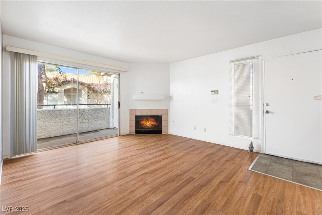 5211 Caspian Springs Drive 201 Property Photo 6