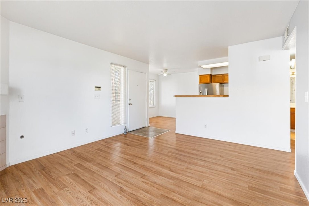 5211 Caspian Springs Drive 201 Property Photo 7