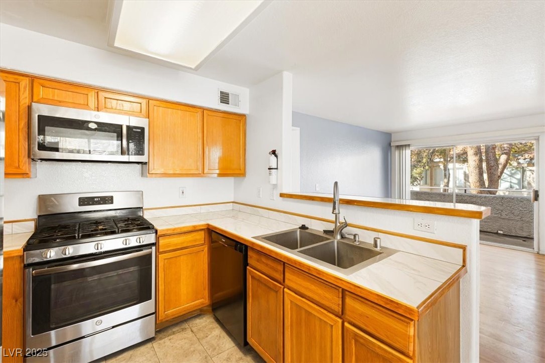 5211 Caspian Springs Drive 201 Property Photo 10