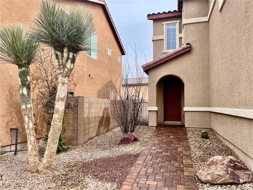 4520 Lemon Gems Court Property Photo