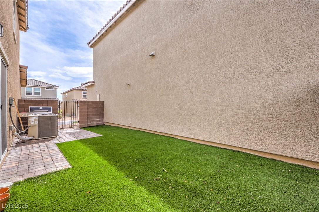 1115 Brilliant Meadow Avenue Property Photo 30