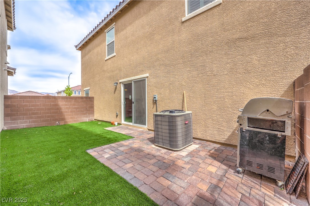 1115 Brilliant Meadow Avenue Property Photo 32