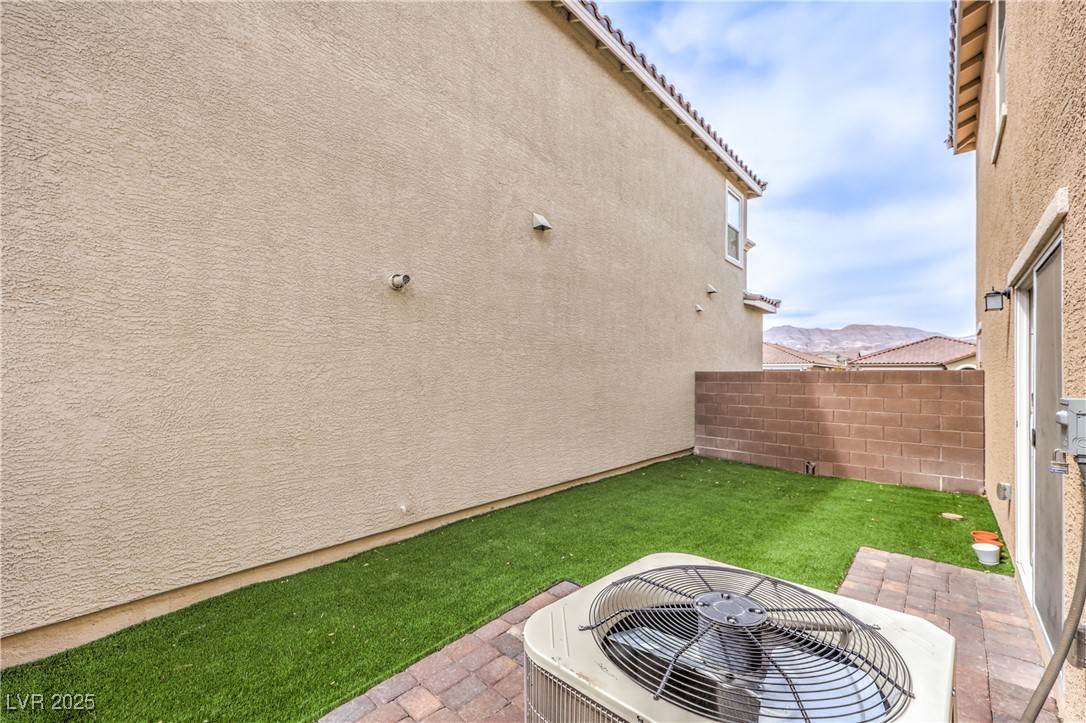 1115 Brilliant Meadow Avenue Property Photo 33