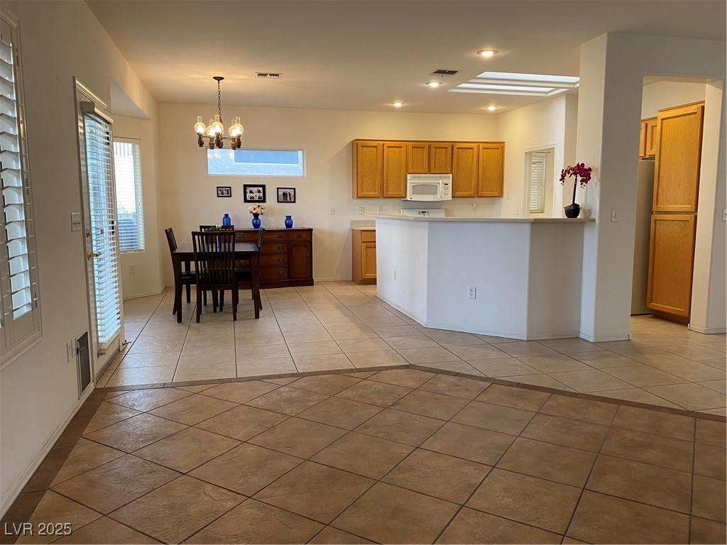1654 Danbury Crossing Drive Property Photo 9