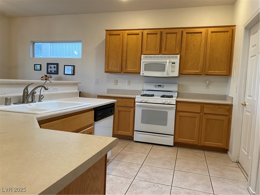 1654 Danbury Crossing Drive Property Photo 15