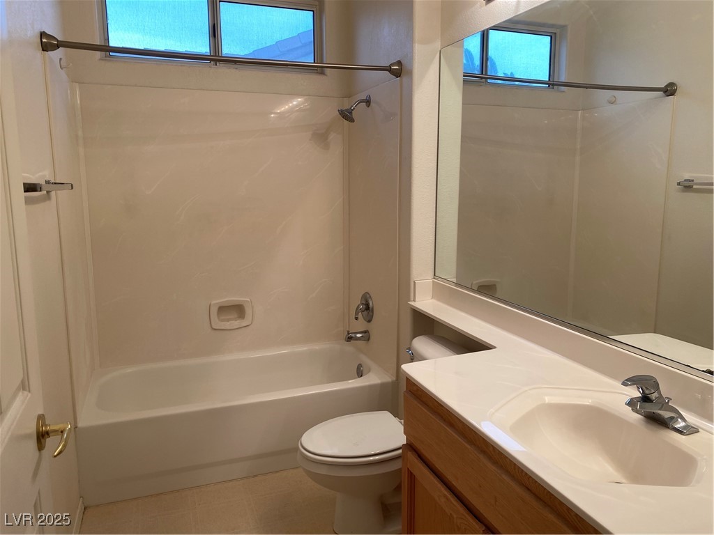 1654 Danbury Crossing Drive Property Photo 27