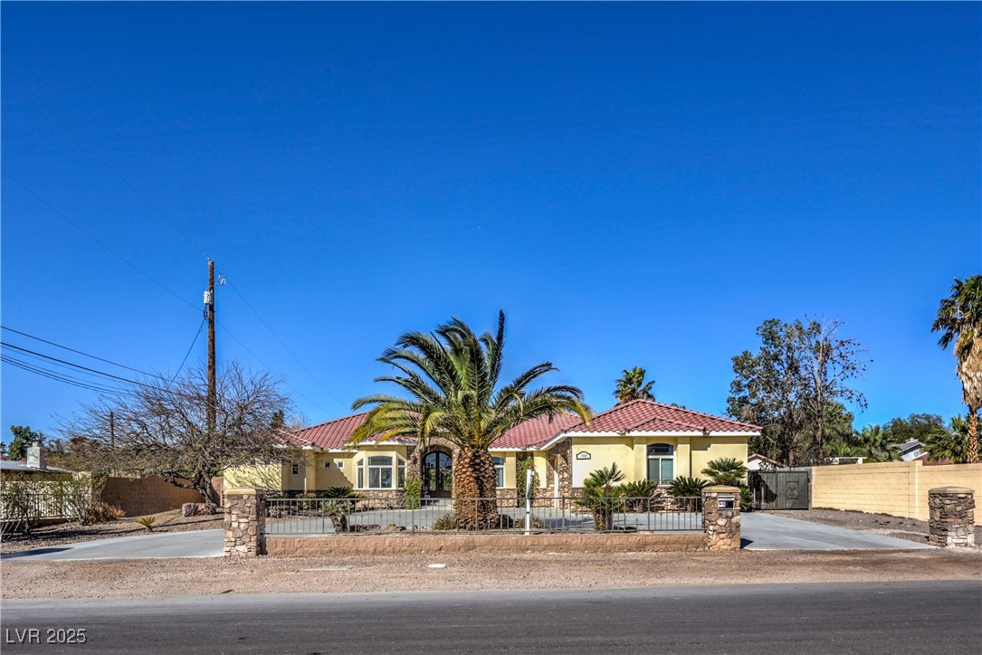 7945 La Cienega Street Property Photo