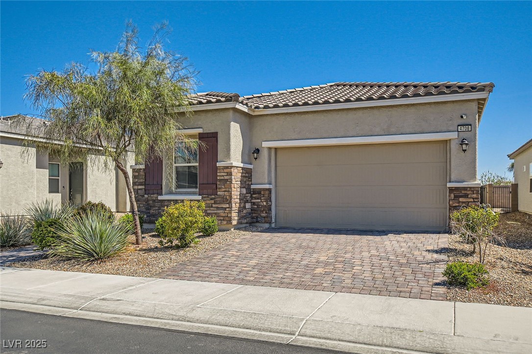 4708 Mindful Street Property Photo 4