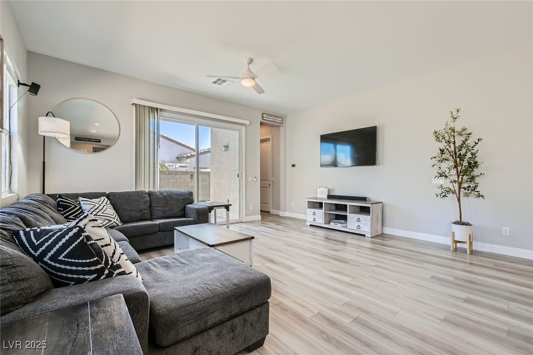 4708 Mindful Street Property Photo 6