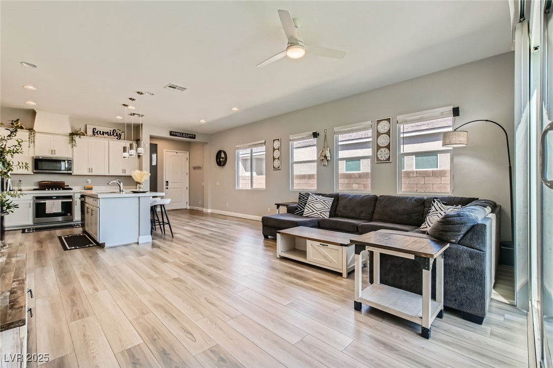 4708 Mindful Street Property Photo 8