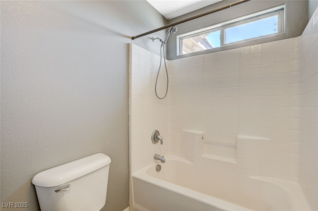 317 Shimmering Moon Street Property Photo 54