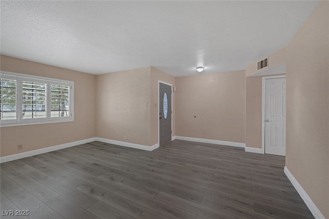401 Altamira Road Property Photo 6
