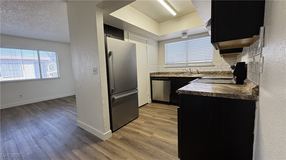 567 Roxella Lane D Property Photo 12