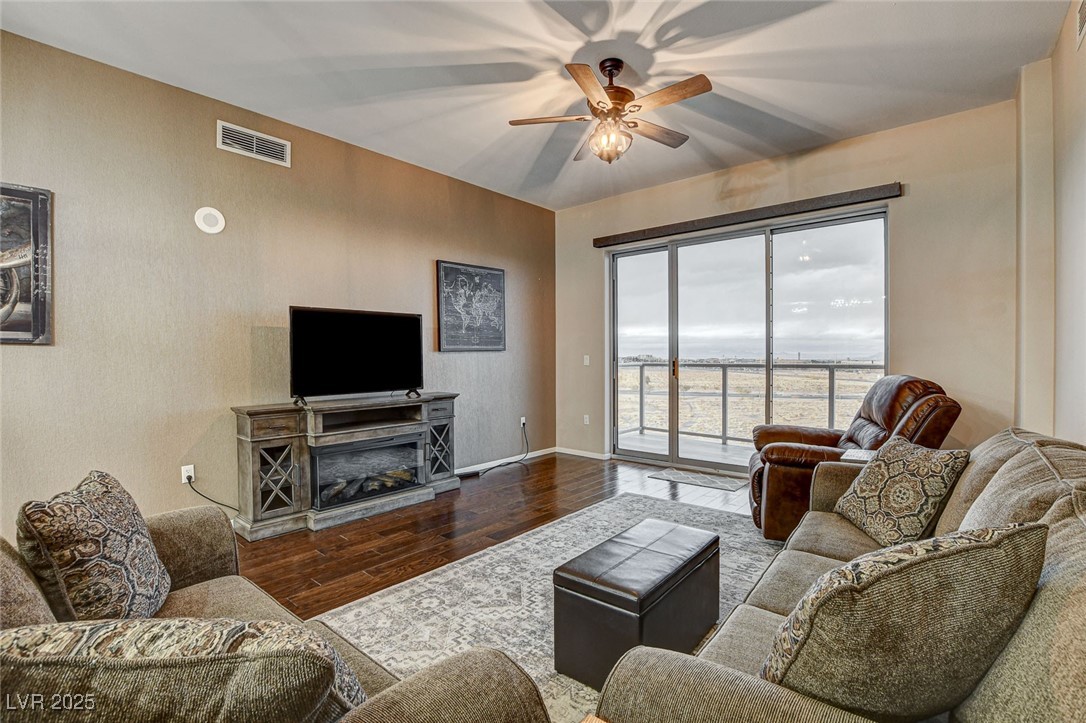 8255 Las Vegas Boulevard 705 Property Photo 11