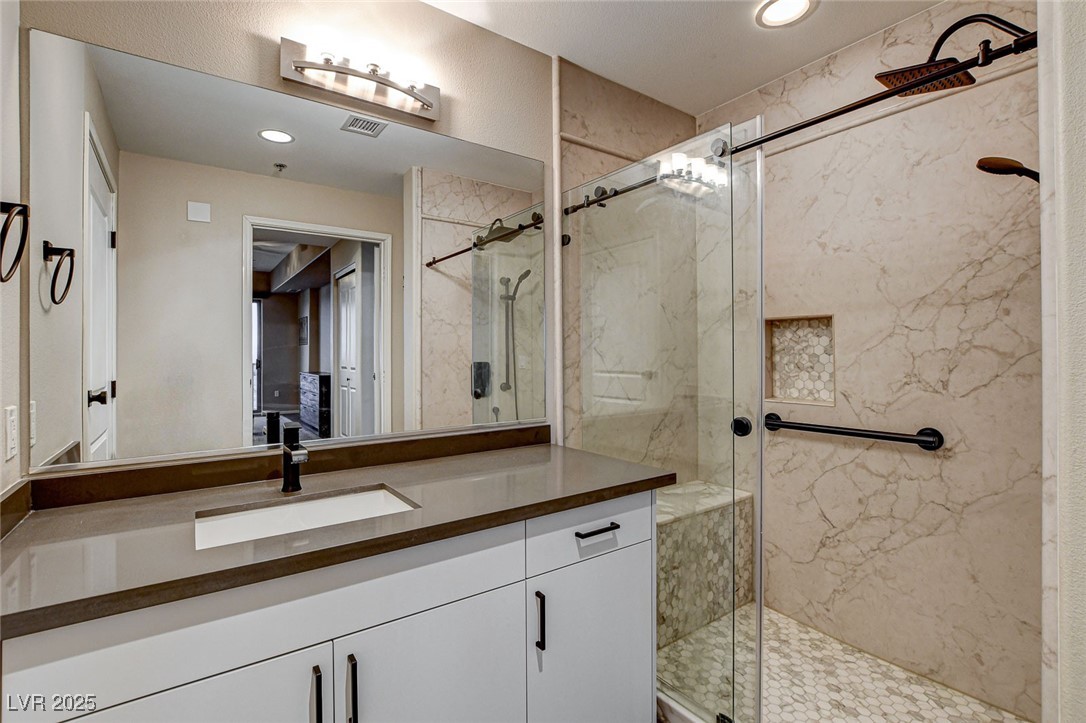 8255 Las Vegas Boulevard 705 Property Photo 18