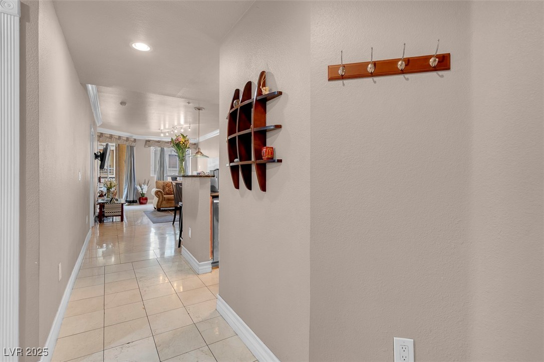 230 East Flamingo Road 115 Property Photo 8