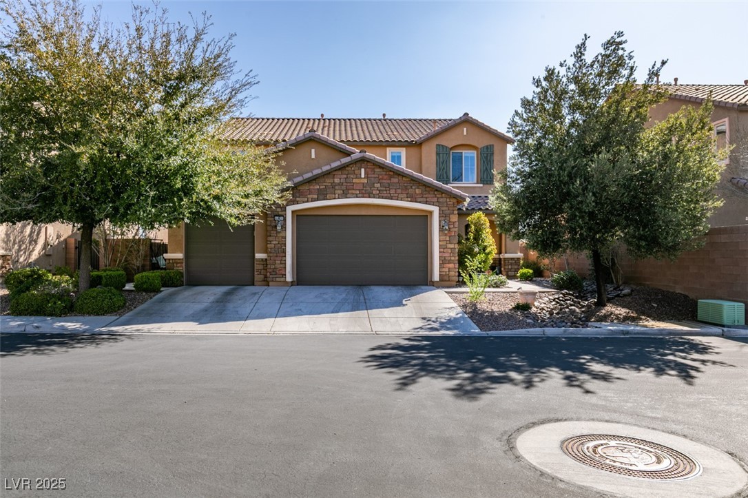 6470 Crest Estates Street Property Photo