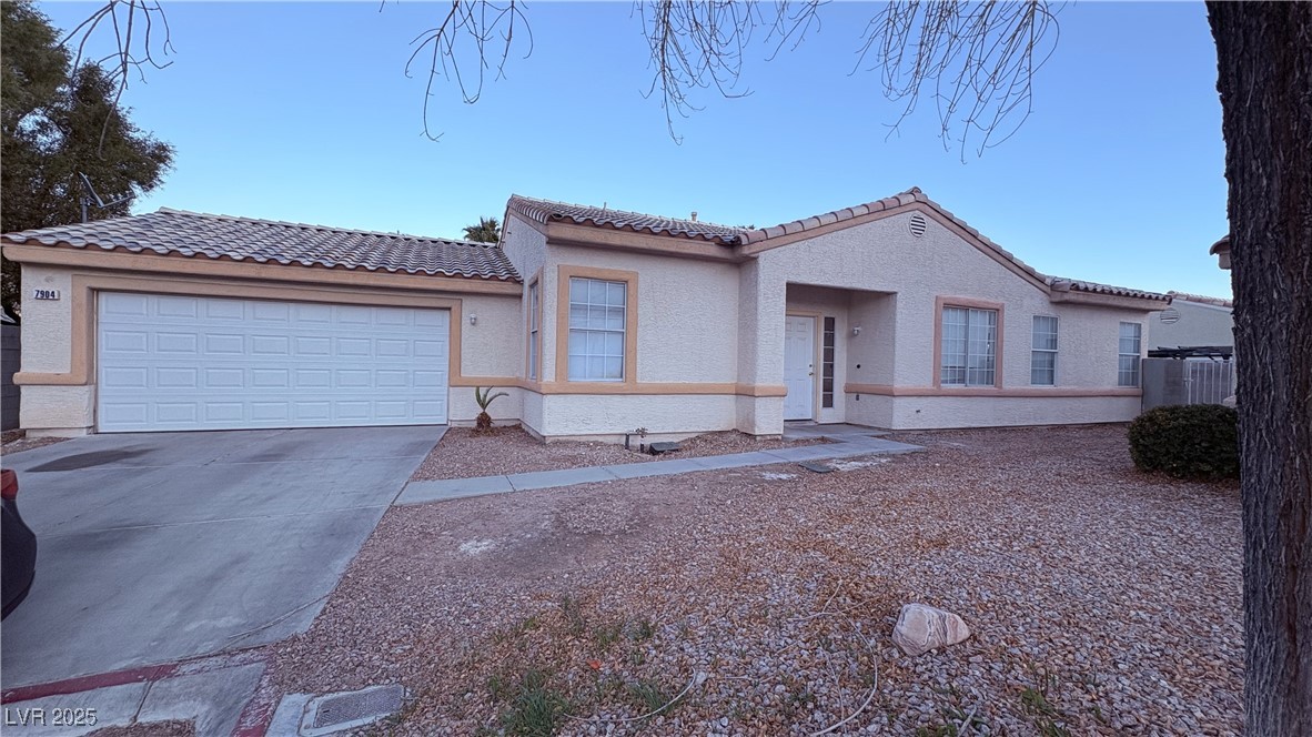 7904 Limbwood Court Property Photo 1
