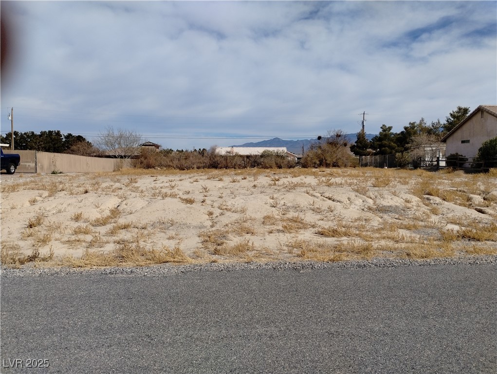 240 Chevron Street Property Photo