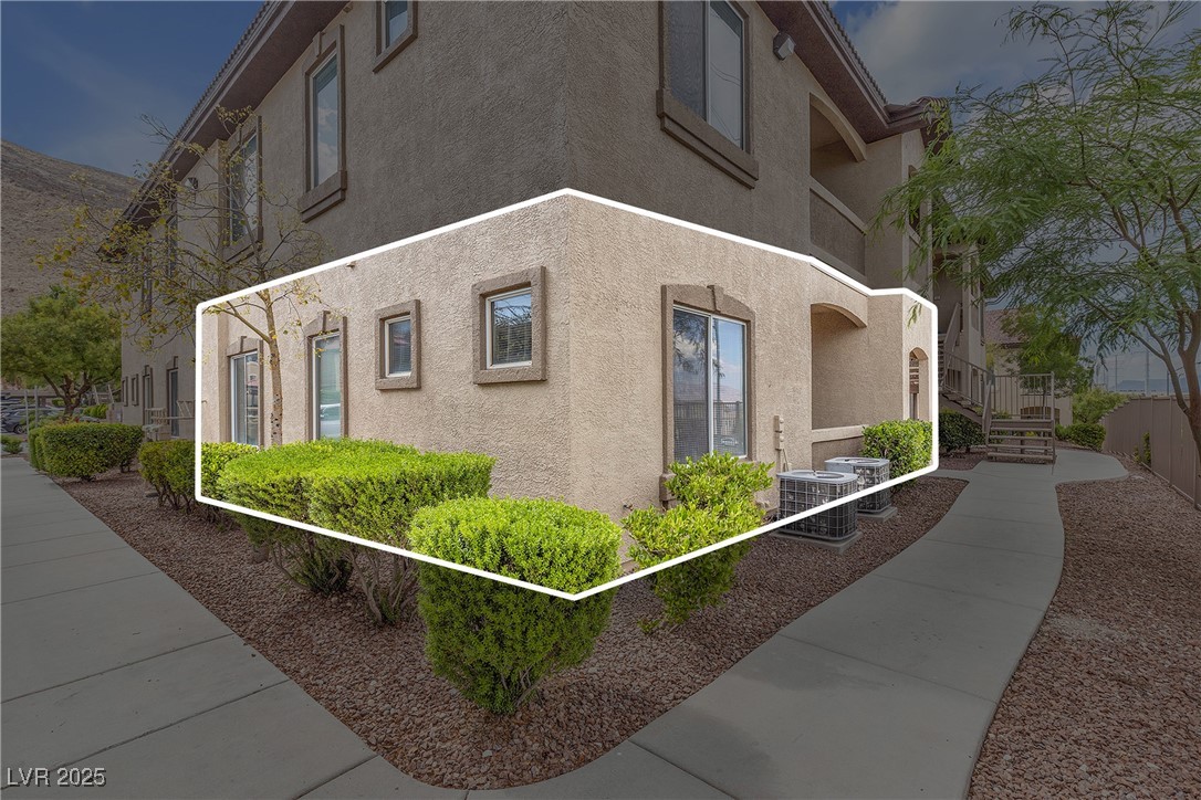 3544 Desert Cliff Street 102 Property Photo 1