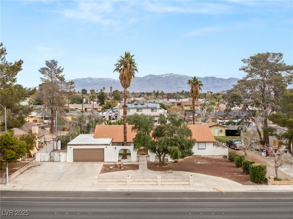 5248 West Lake Mead Boulevard Property Photo